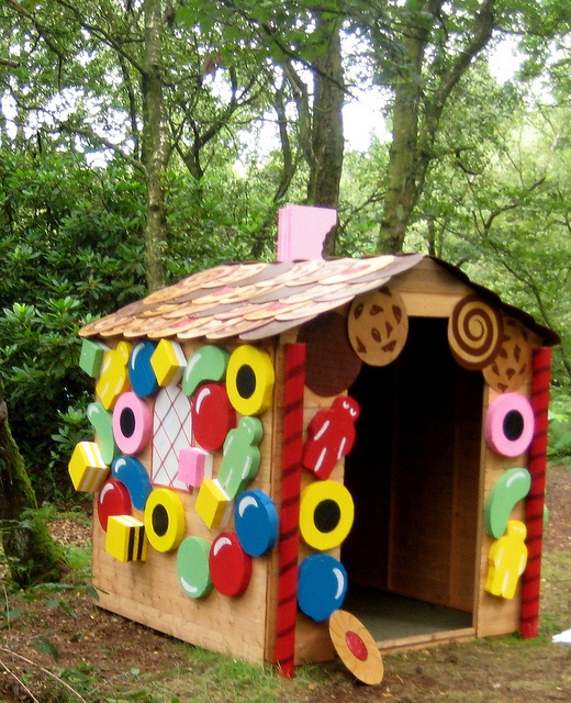 gingerbread shed playhouse
