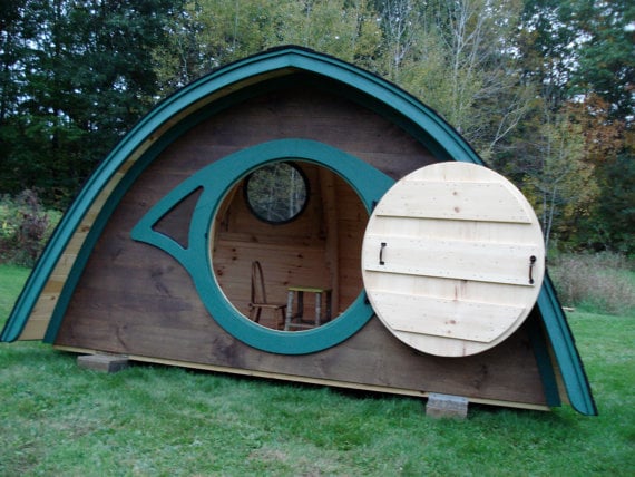 From Etsy, a doghouse Hobbit Hole. http://etsymaineteam.blogspot.com/2012_02_01_archive.html